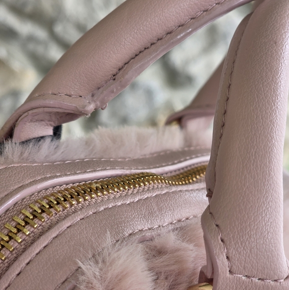 Juicy Couture Semi Charmed Pink Satchel - Picture 9 of 10